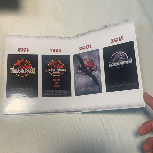 Jurassic Park collection DVD set - Picture 2 of 2